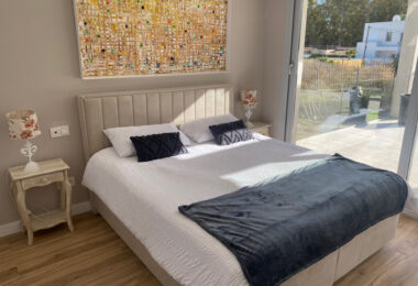 Newly built quality villa on the beach side of San Pedro de Alcántara