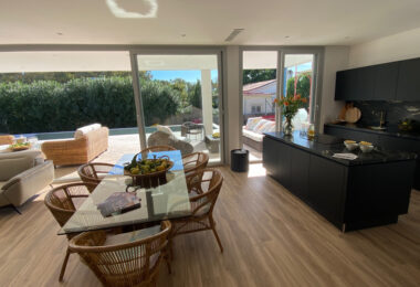Newly built quality villa on the beach side of San Pedro de Alcántara