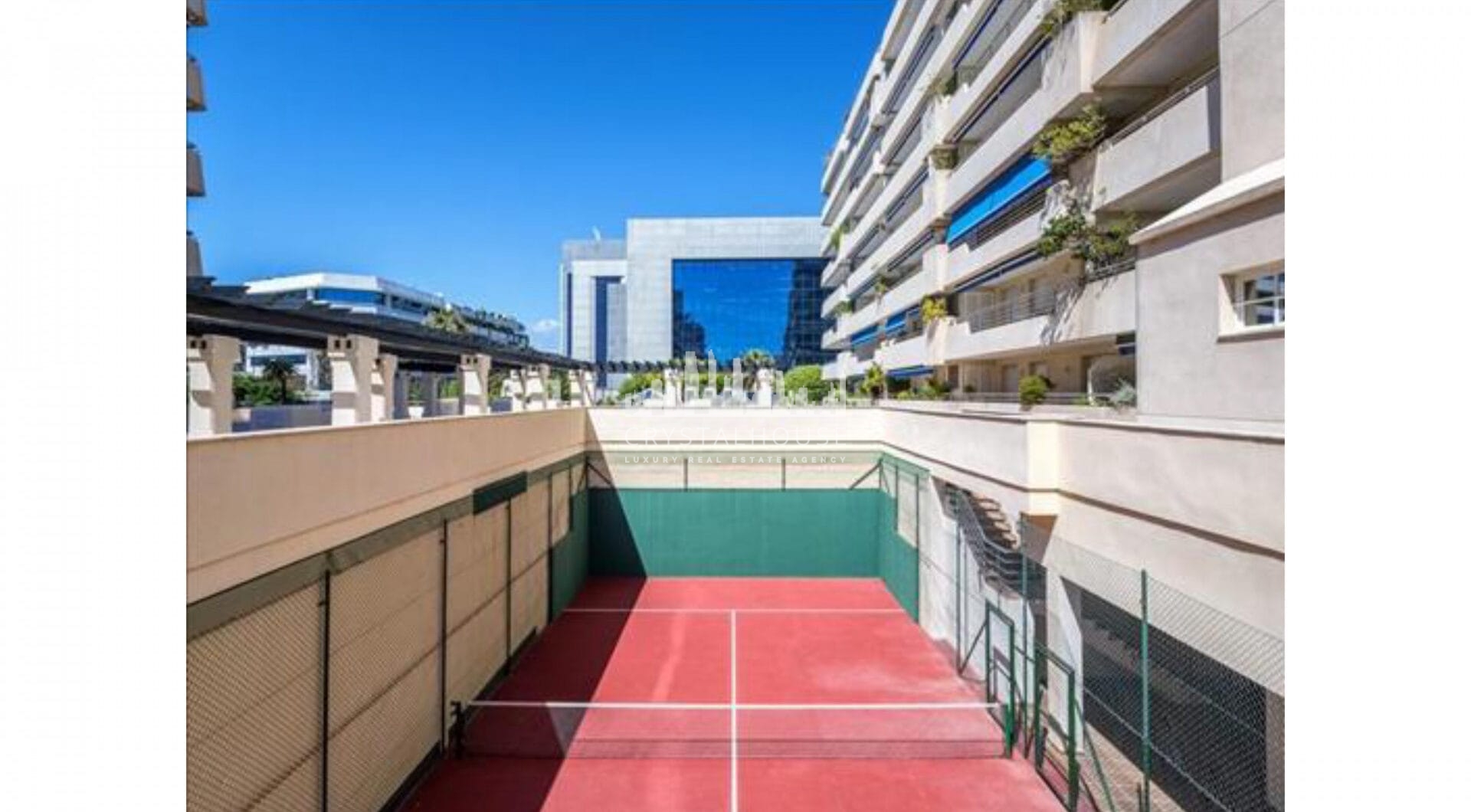 Penthouse Puerto Banus