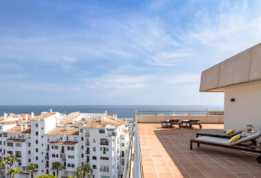 Penthouse Puerto Banus
