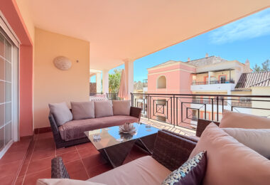 Apartment for Sale in Nueva Andalucia