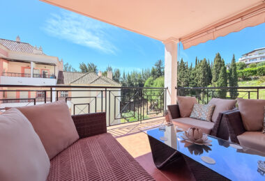 Apartment for Sale in Nueva Andalucia