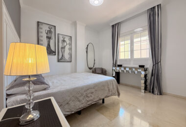 Apartment for Sale in Nueva Andalucia