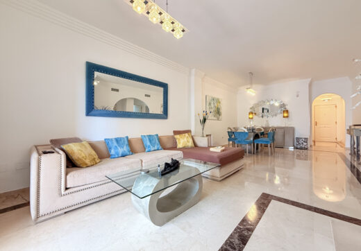 Apartment for Sale in Nueva Andalucia