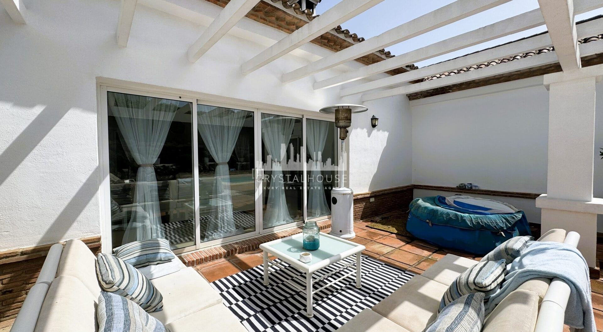 Charming Villa for Sale in Zona B, Sotogrande Costa