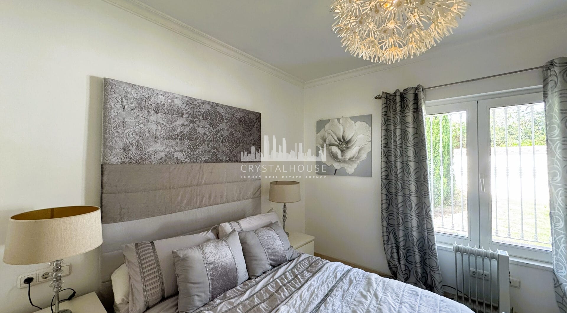 Charming Villa for Sale in Zona B, Sotogrande Costa