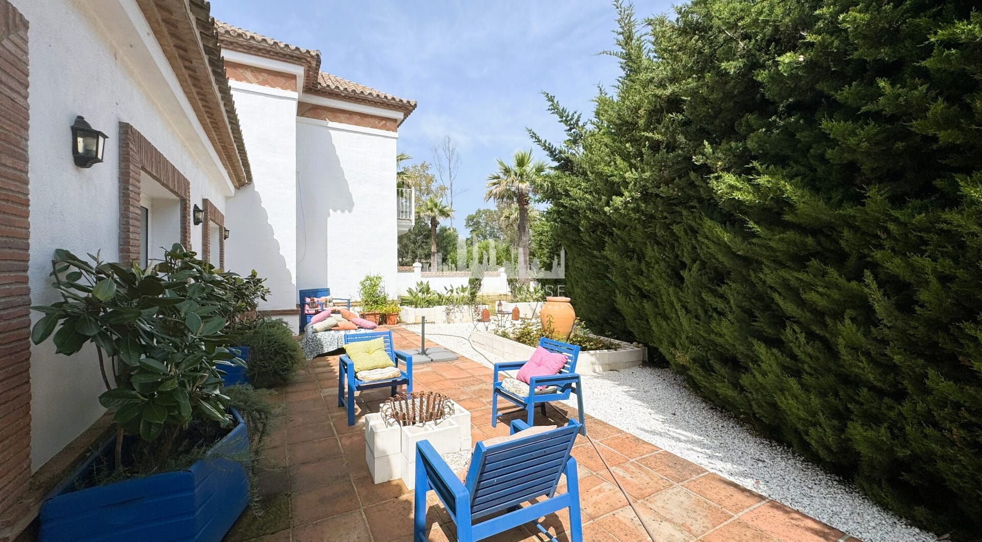 Charming Villa for Sale in Zona B, Sotogrande Costa