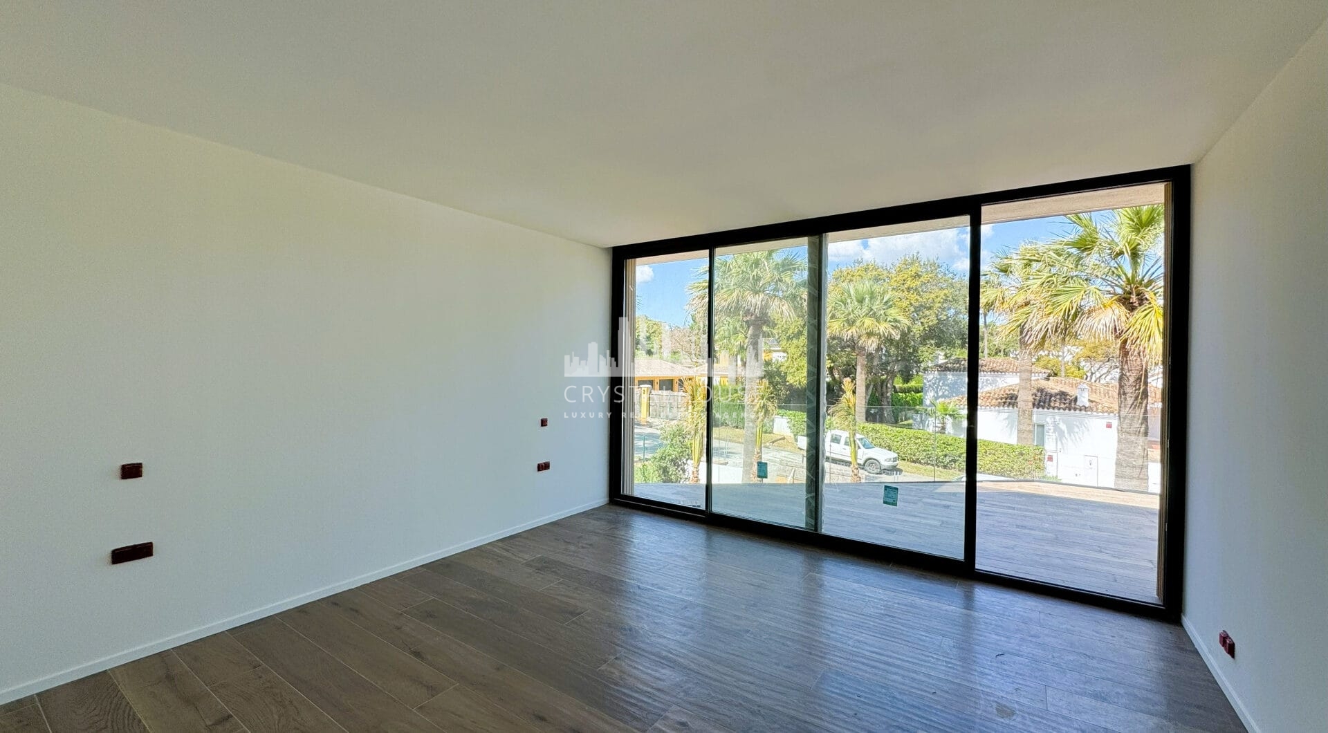 Villa KOA: Contemporary Five-Bedroom Villa in Sotogrande Costa
