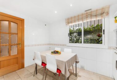 Golf-front Duplex Penthouse with views to La Concha in Guadalmina