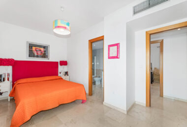 Golf-front Duplex Penthouse with views to La Concha in Guadalmina
