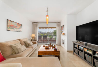 Golf-front Duplex Penthouse with views to La Concha in Guadalmina