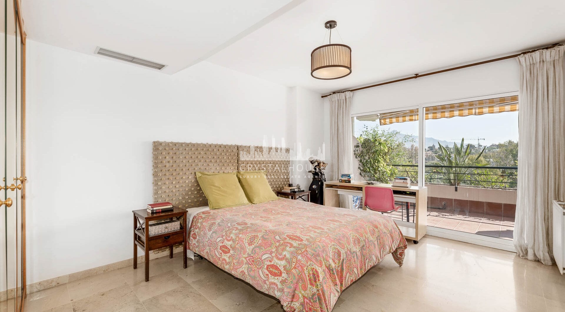 Golf-front Duplex Penthouse with views to La Concha in Guadalmina