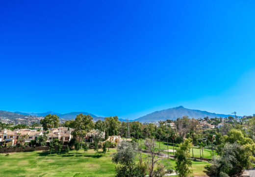 Golf-front Duplex Penthouse with views to La Concha in Guadalmina