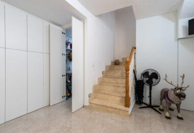 Modern South-Facing Townhouse with Premium Finishes – Move-In Ready