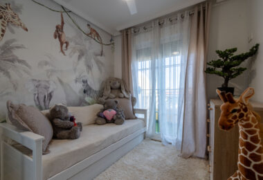 Modern South-Facing Townhouse with Premium Finishes – Move-In Ready