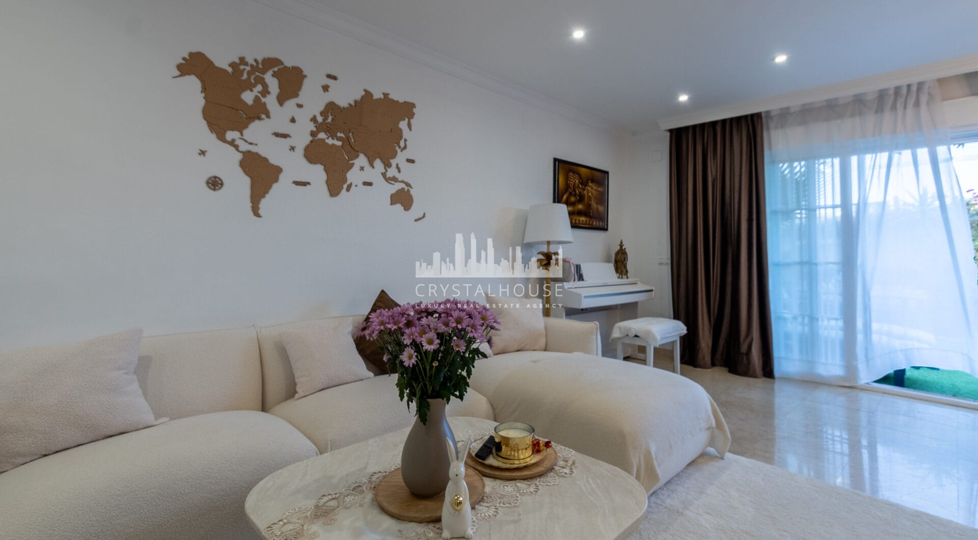Modern South-Facing Townhouse with Premium Finishes – Move-In Ready