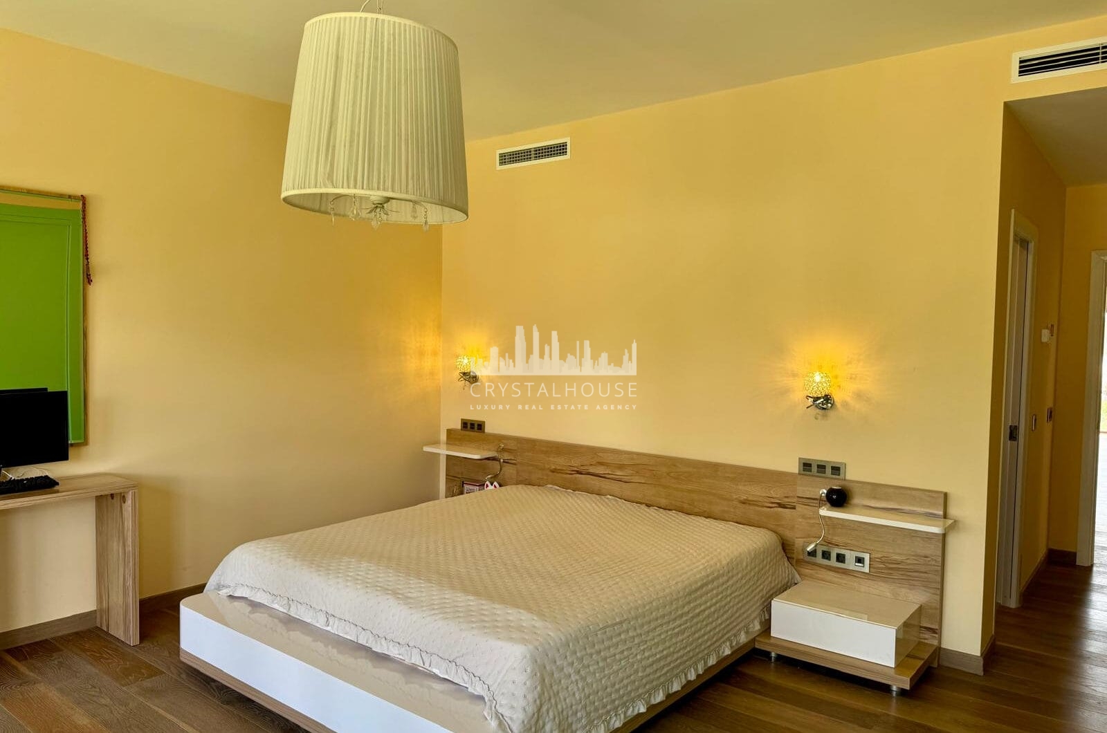 LUXURY