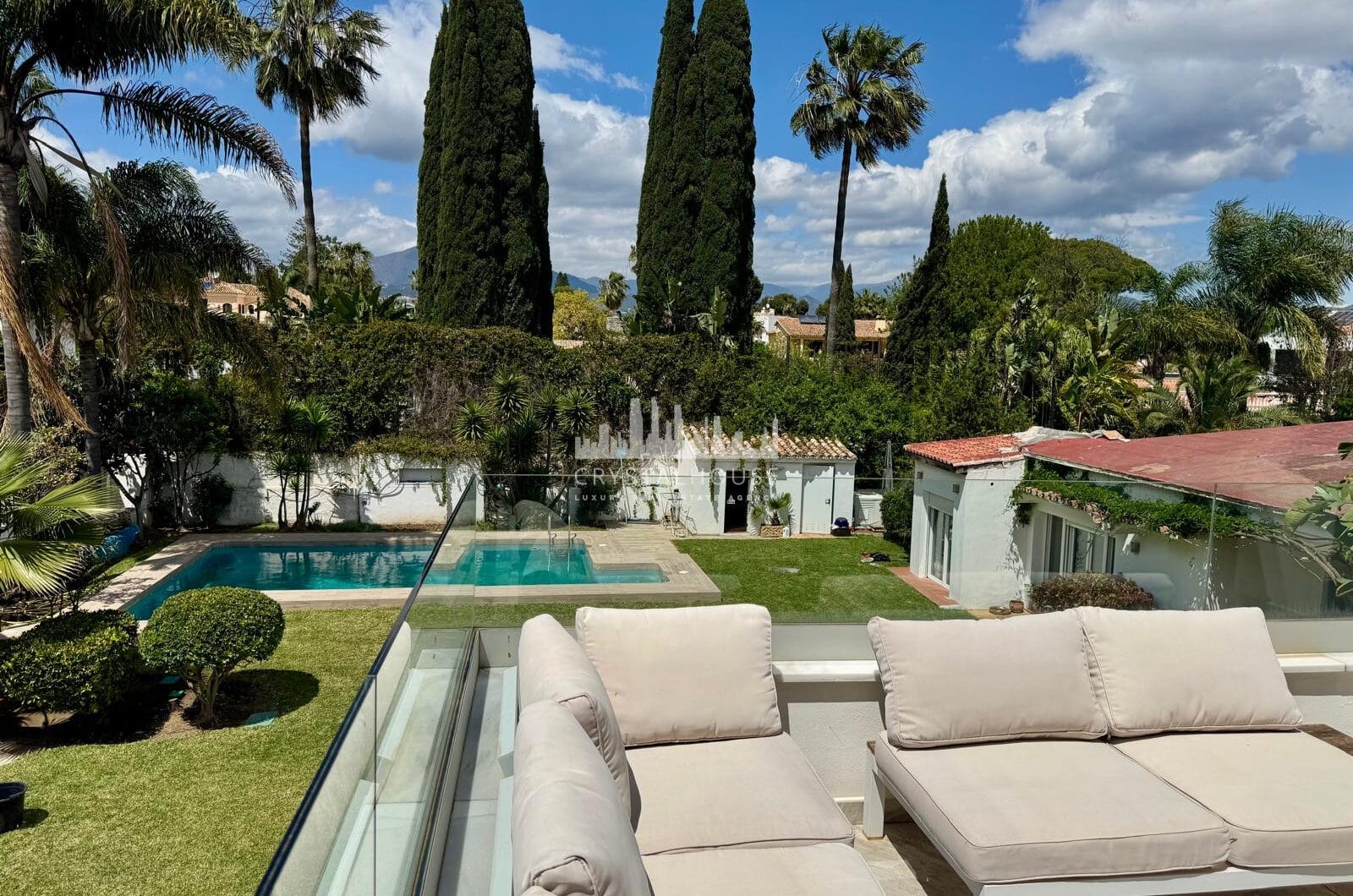 LUXURY