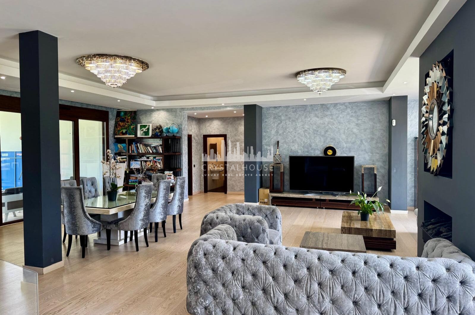 LUXURY