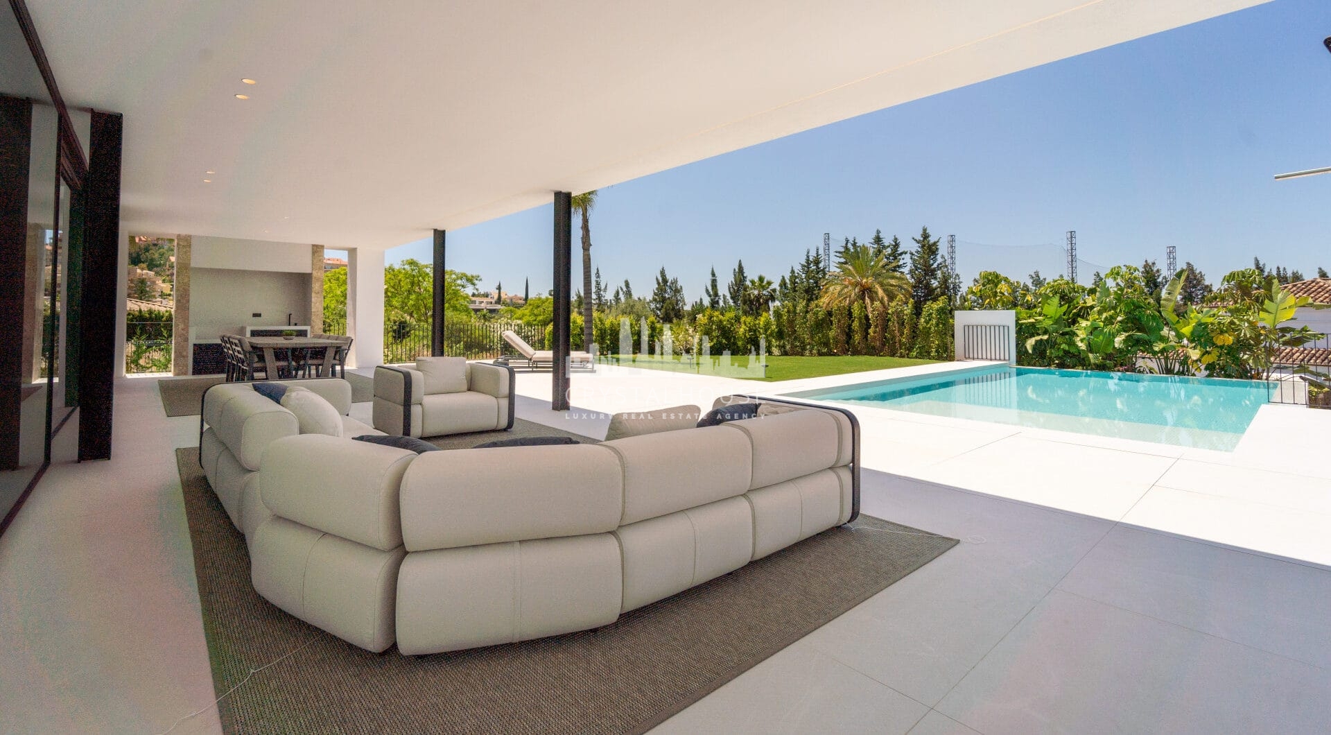 Elegant Villa with Sea and Golf Views in Nueva Andalucia, Marbella