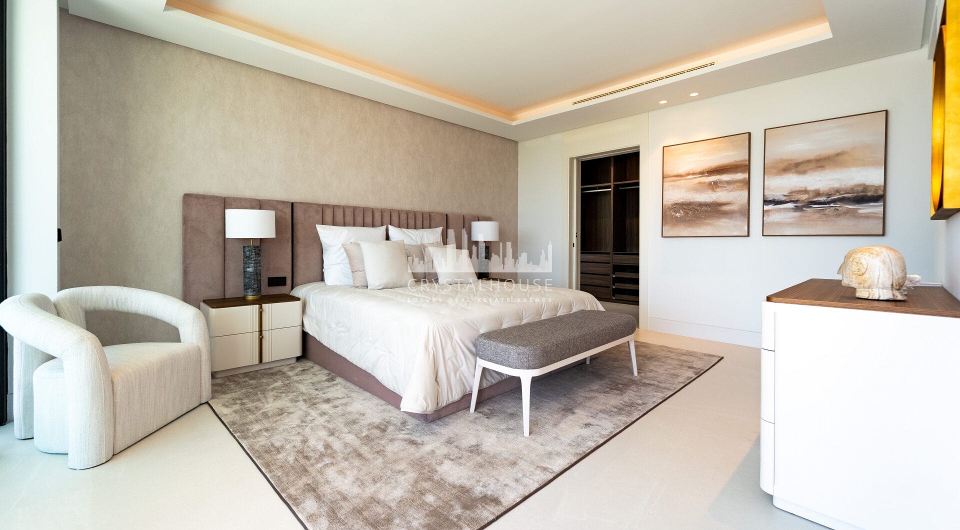 Elegant Villa with Sea and Golf Views in Nueva Andalucia, Marbella