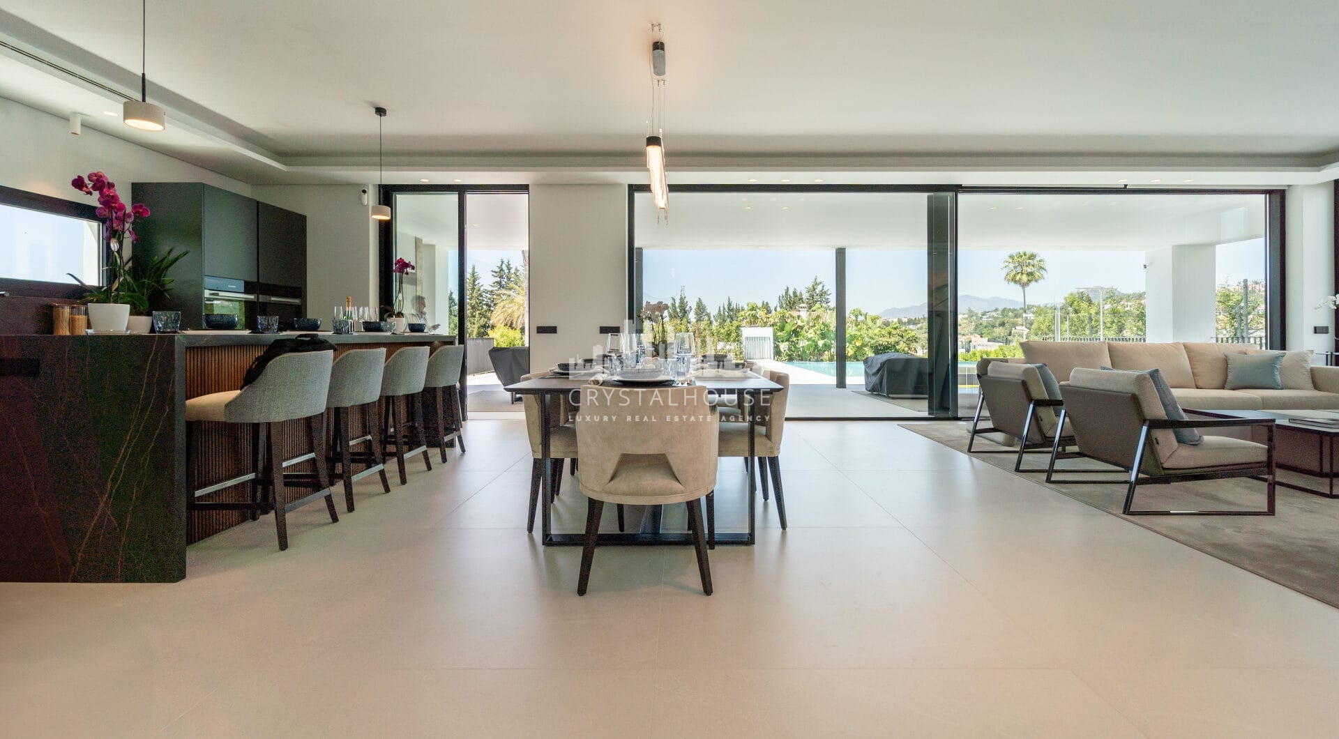 Elegant Villa with Sea and Golf Views in Nueva Andalucia, Marbella