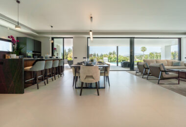 Elegant Villa with Sea and Golf Views in Nueva Andalucia, Marbella