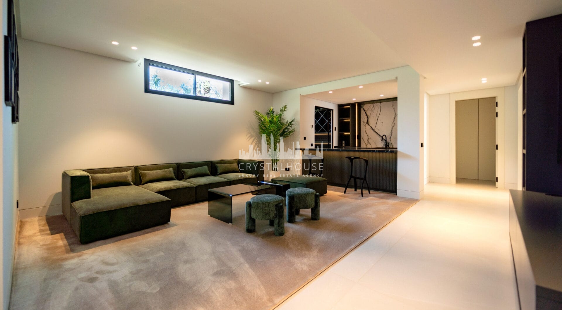 Elegant Villa with Sea and Golf Views in Nueva Andalucia, Marbella
