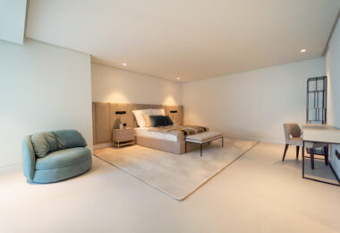 Elegant Villa with Sea and Golf Views in Nueva Andalucia, Marbella