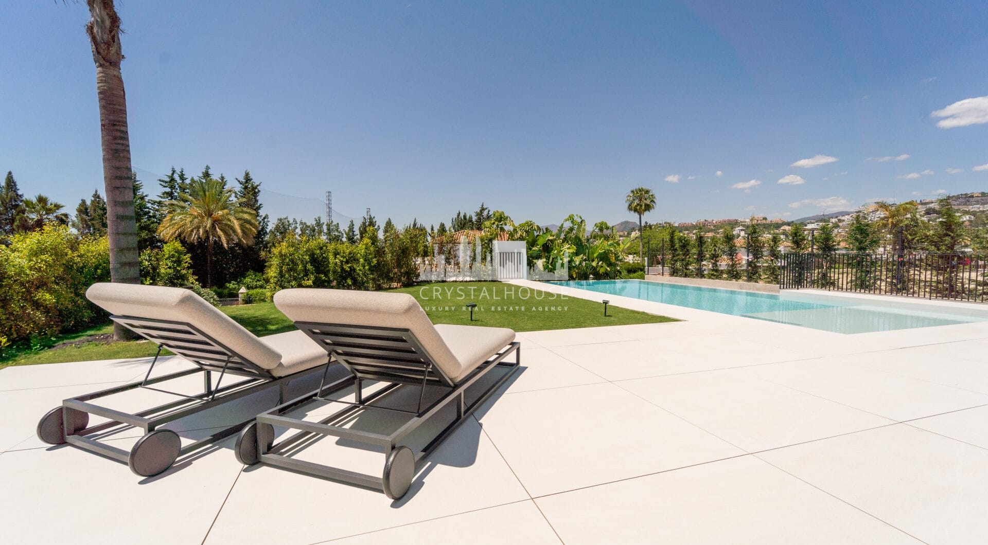Elegant Villa with Sea and Golf Views in Nueva Andalucia, Marbella
