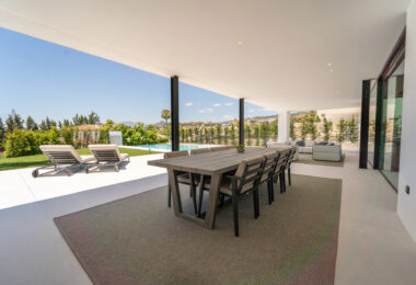 Elegant Villa with Sea and Golf Views in Nueva Andalucia, Marbella