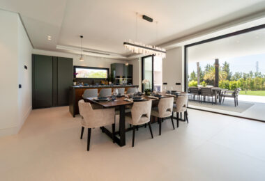 Elegant Villa with Sea and Golf Views in Nueva Andalucia, Marbella
