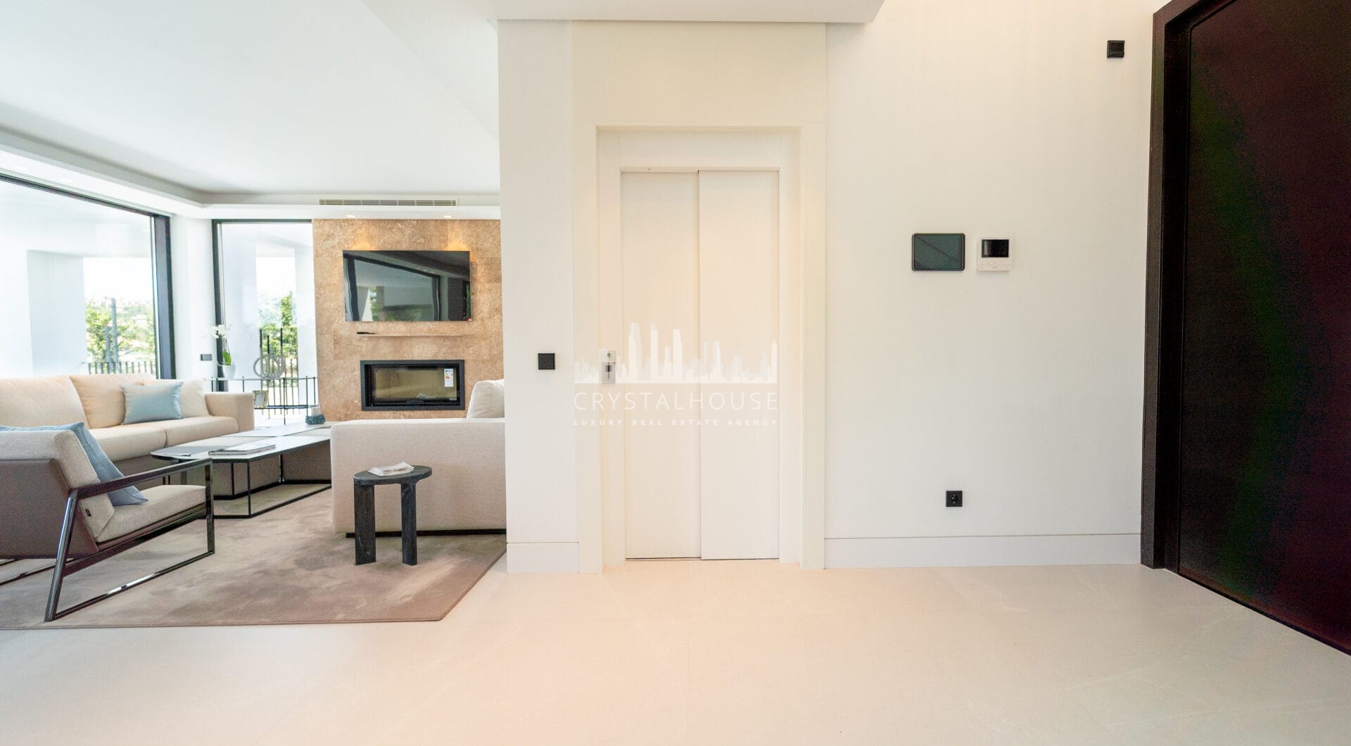 Elegant Villa with Sea and Golf Views in Nueva Andalucia, Marbella
