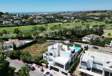 Elegant Villa with Sea and Golf Views in Nueva Andalucia, Marbella
