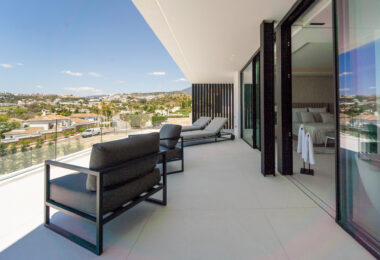 Elegant Villa with Sea and Golf Views in Nueva Andalucia, Marbella