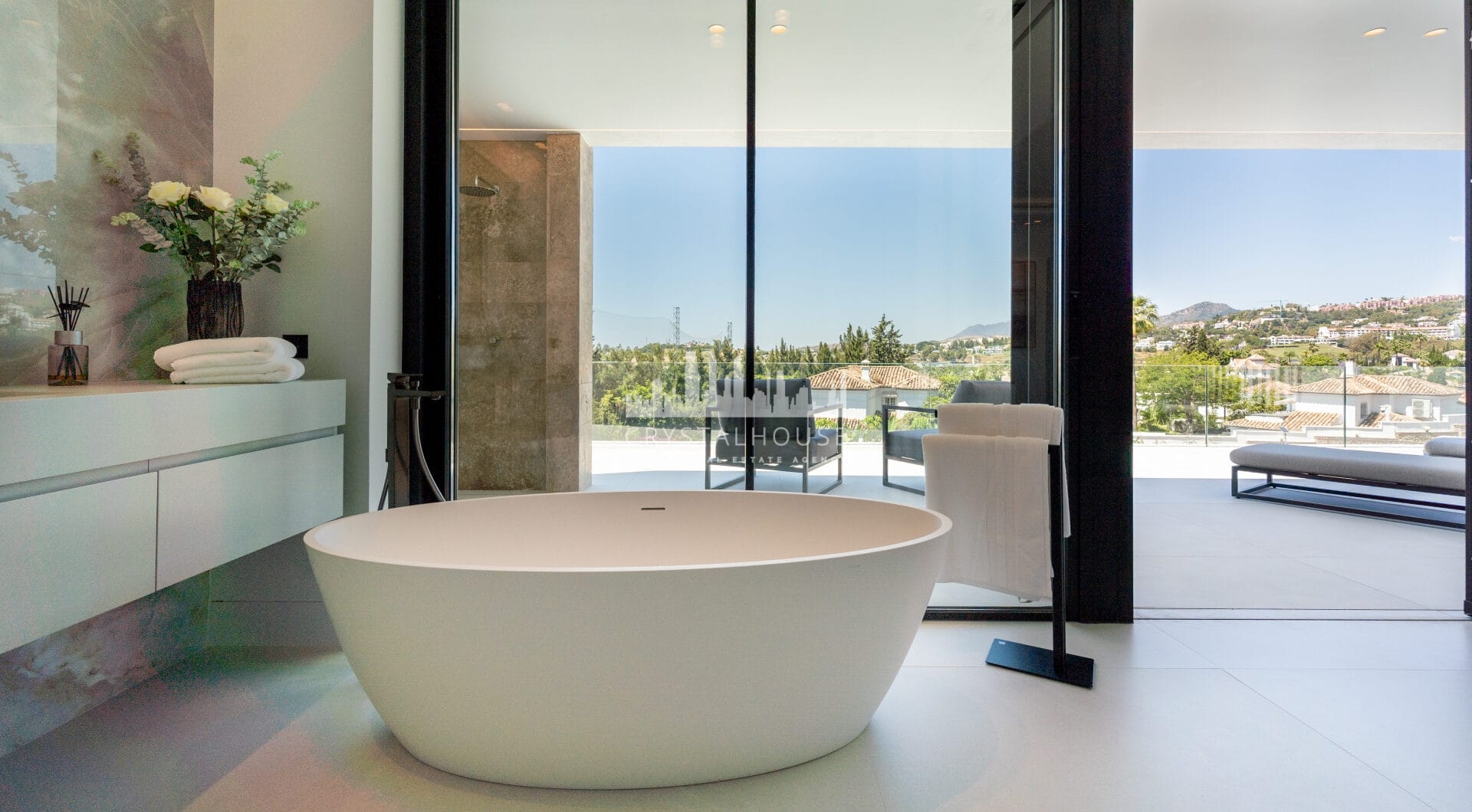 Elegant Villa with Sea and Golf Views in Nueva Andalucia, Marbella