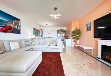 Amazing spacious with amazing views APARTMENT in Casares Golf.