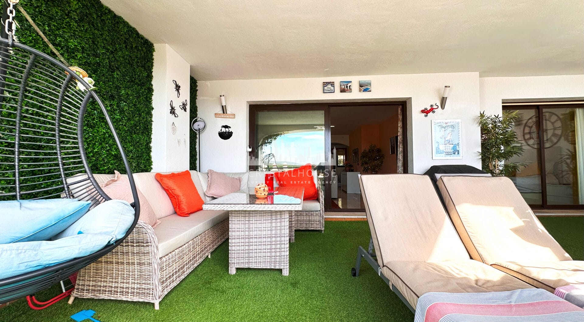 Amazing spacious with amazing views APARTMENT in Casares Golf.