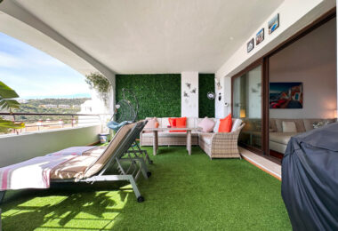 Amazing spacious with amazing views APARTMENT in Casares Golf.