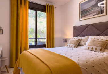 Amazing spacious with amazing views APARTMENT in Casares Golf.