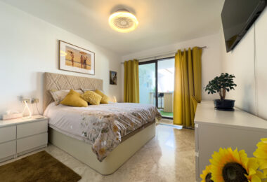 Amazing spacious with amazing views APARTMENT in Casares Golf.