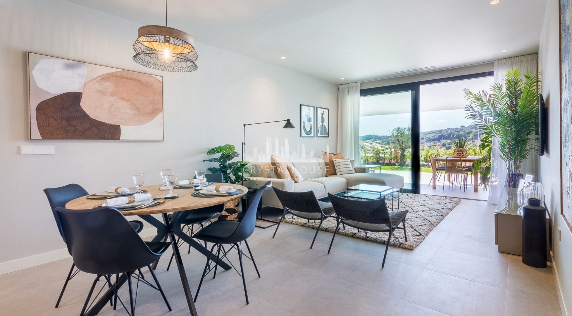 Stunning Penthouse with Panoramic Views in Estepona West