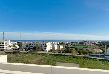 Stunning Penthouse with Panoramic Views in Estepona West