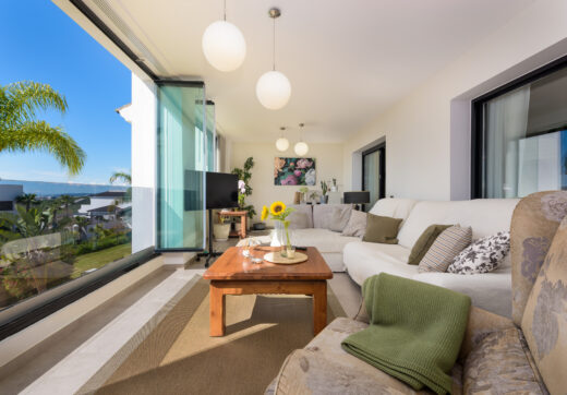 Luxury apartment in Mirador Estepona Hills Phase I, Costa del Sol.