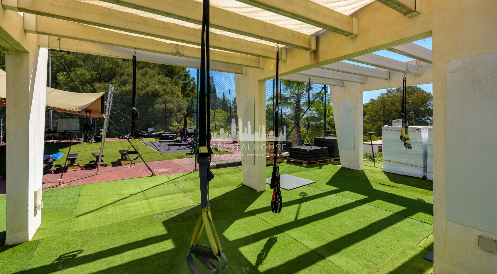 Luxury apartment in Mirador Estepona Hills Phase I, Costa del Sol.