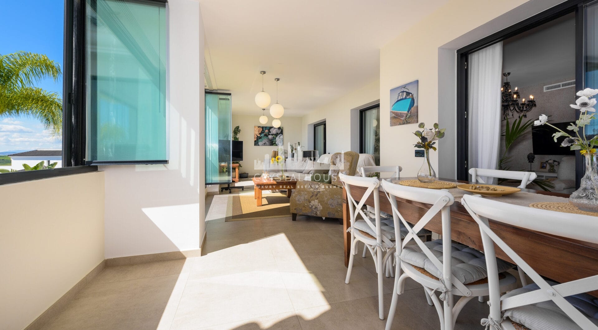 Luxury apartment in Mirador Estepona Hills Phase I, Costa del Sol.