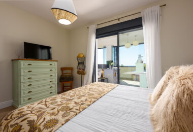 Luxury apartment in Mirador Estepona Hills Phase I, Costa del Sol.