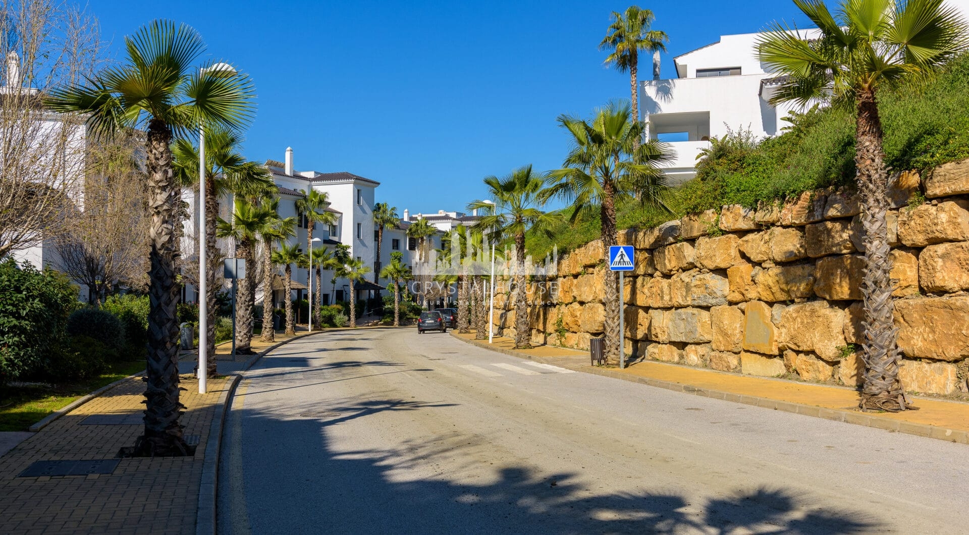 Luxury apartment in Mirador Estepona Hills Phase I, Costa del Sol.