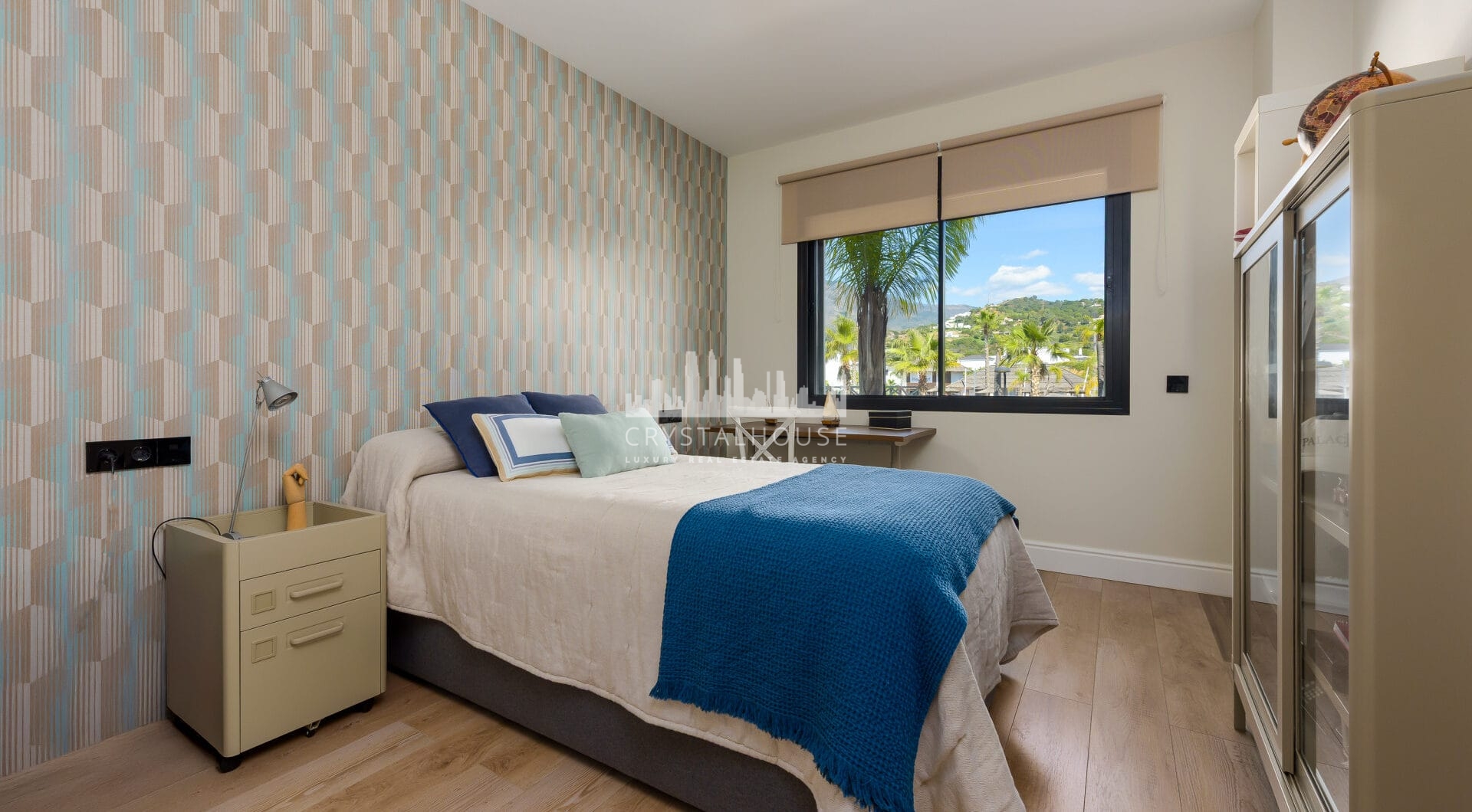 Luxury apartment in Mirador Estepona Hills Phase I, Costa del Sol.