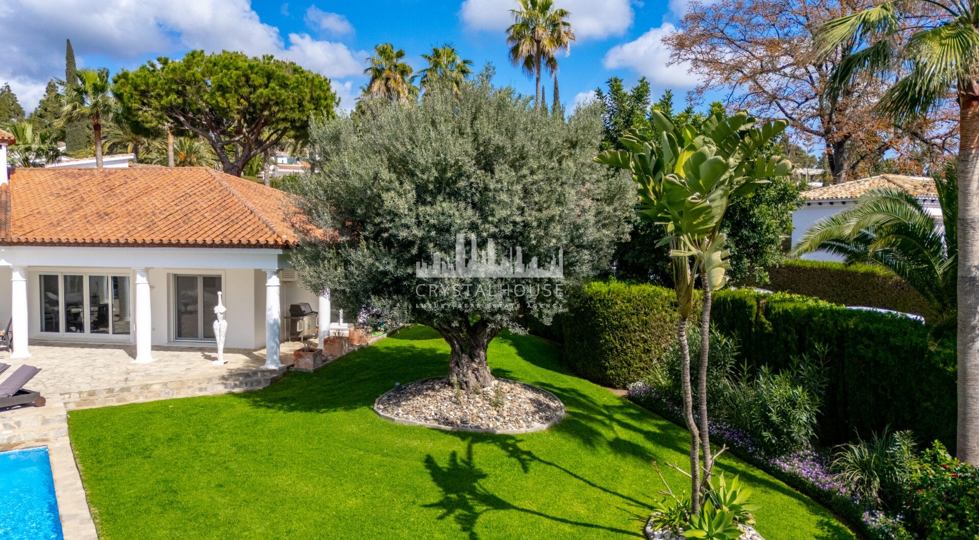 Beautiful, south facing four bedroom Villa located in the sought after area of Hacienda Las Chapas, Marbella
